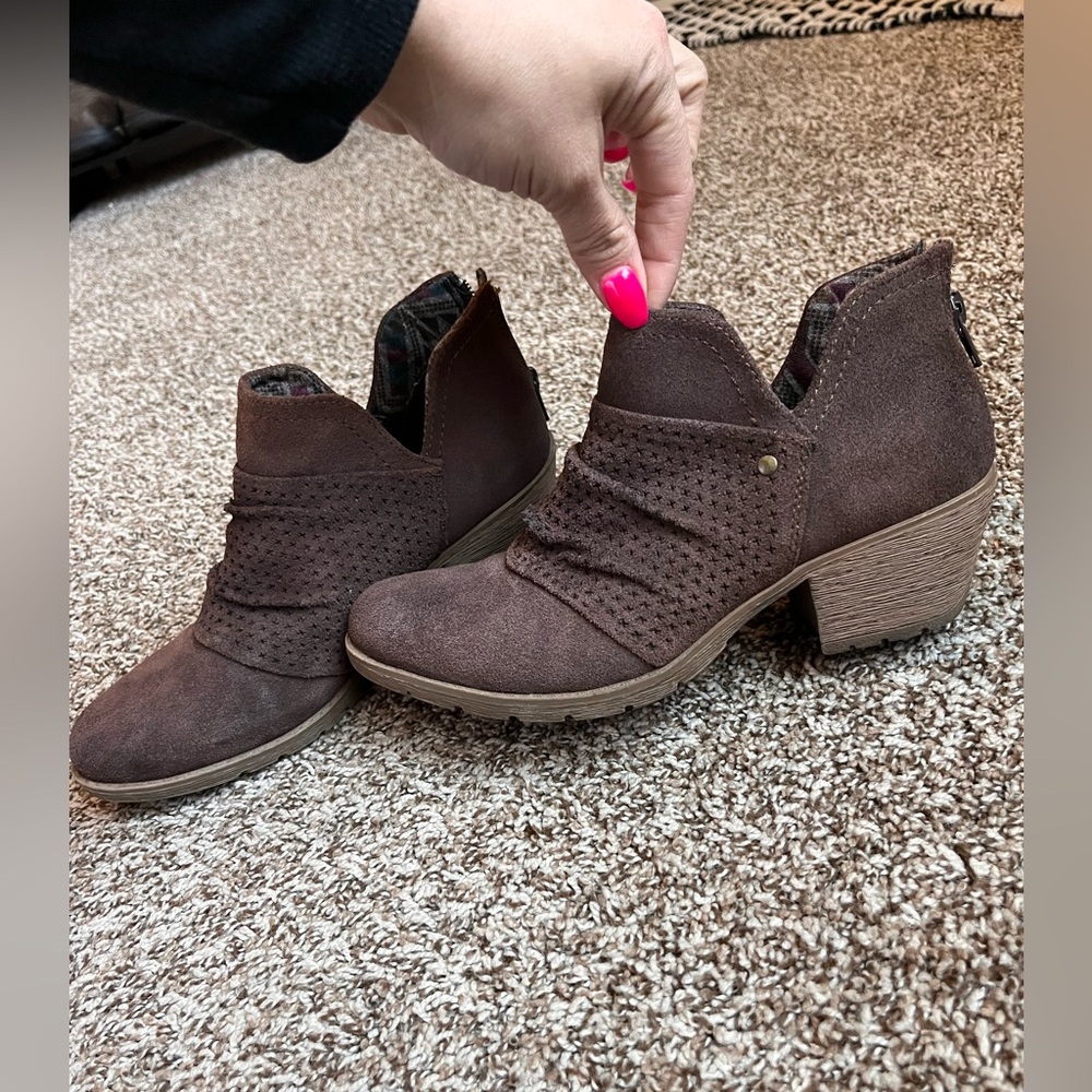 Earth origins ankle boots Smoke